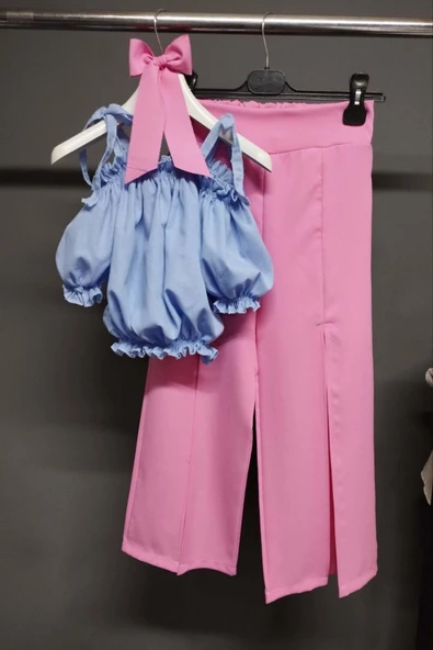 Kız Çocuk Düşük Omuzlu Göğsü ve Beli Manşetli Crop ve Yırtmaç Detaylı Mavi Alt Üst Takım - Resim 4