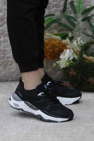 Kinetix Foxy TX W Siyah Beyaz Orijinal Ürün Sneaker Kadın Spor Ayakkabı ürün görseli