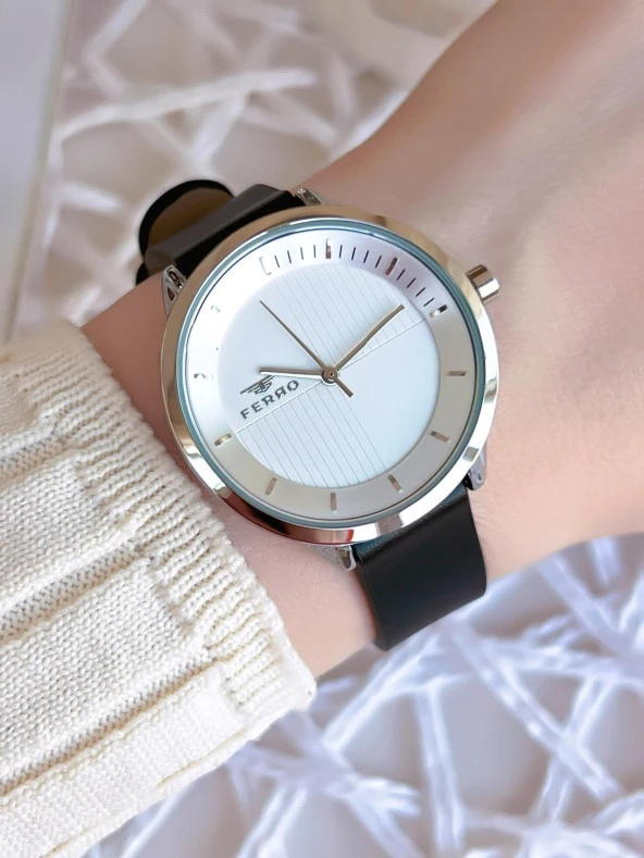 Ferro Deri Kordonlu Kararma Renk Atmaz 30 Metre Suya Dayanıklı Özel Tasarım Kadın Kol Saati BF1926BT ürün görseli