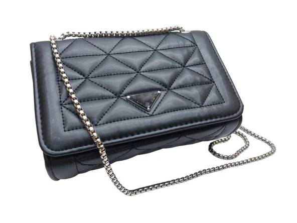 Gümüş Zincir Detaylı Askılı Siyah Çanta - 2