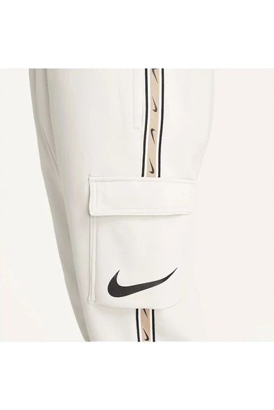 Sportswear Repeat Swoosh Fleece Cargo Erkek Krem Eşofman Altı DX2030-072 - 4