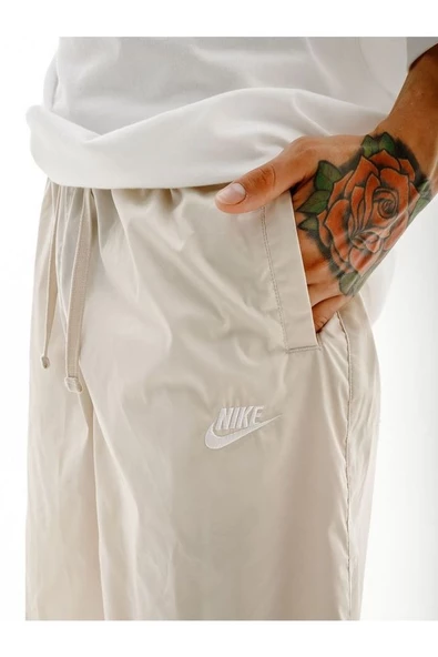 M Nk Club Wvn Oversized Short DM6917-104 - 2