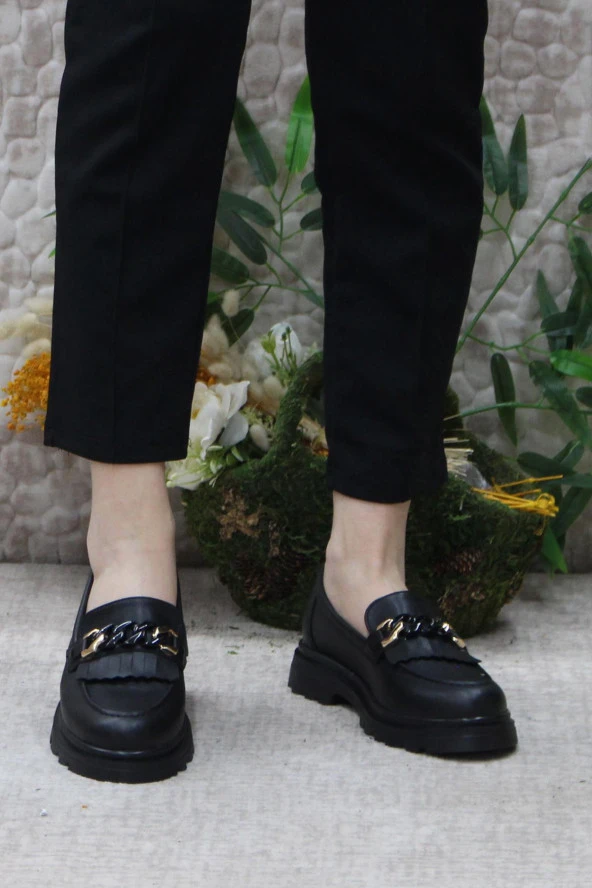 Fort 85116 Siyah Cilt Toka Detaylı Rahat Loafer Kadın Ayakkabı - Resim 2