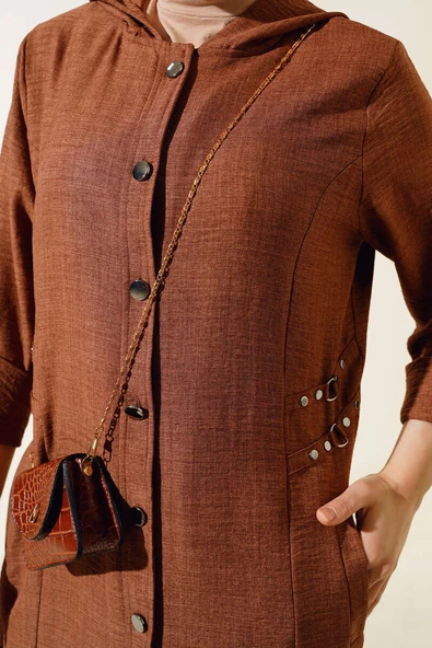 Zımba Detaylı Kapüşonlu Kap Taba - Resim 4