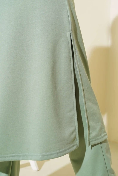 Yırtmaçlı Uzun İkili Takım Çağla Yeşili - 4