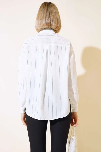 Parlak Çizgili Metal Düğmeli Gömlek Beyaz - 3