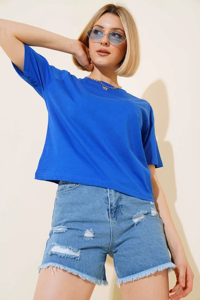 Bisiklet Yaka Basic T-shirt Saks ürün görseli 1