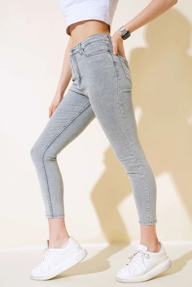 Dar Paça Kot Pantolon Gri Kar ürün görseli