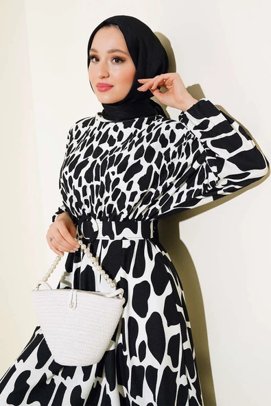 Desenli Kemerli Kırinkıl Elbise Siyah - 2