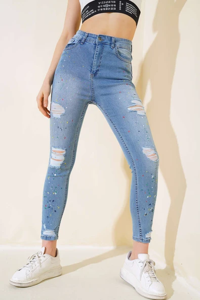 Renkli Desenli Yırtmaçlı Kot Pantolon Orta Mavi - Resim 2