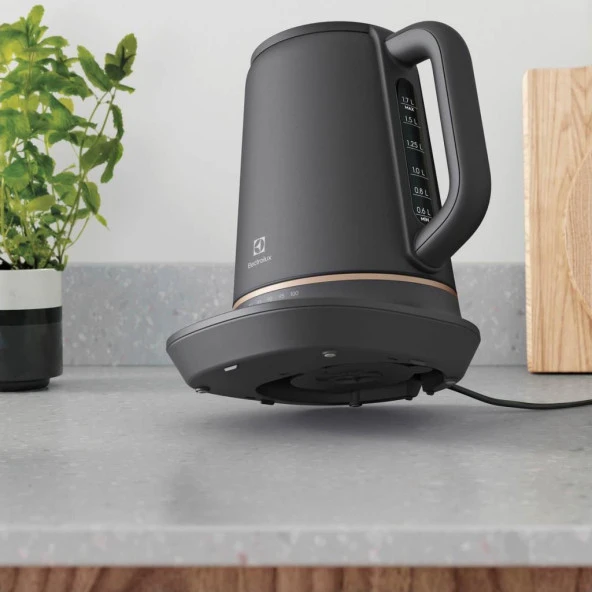Electrolux E7k1-6Bp Zaman Ve Sıcaklık Ayarlı 2400 W 1.7 Litre Kettle - 4