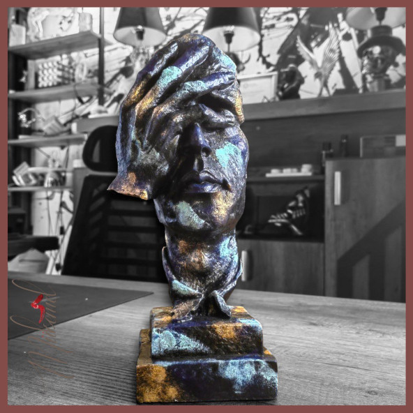 Hayal Kırıklığı Yaratan Heykel Figür Dekoratif Obje Ve Biblo Masa Dekorasyon Ofis Aksesuarları - Resim 3