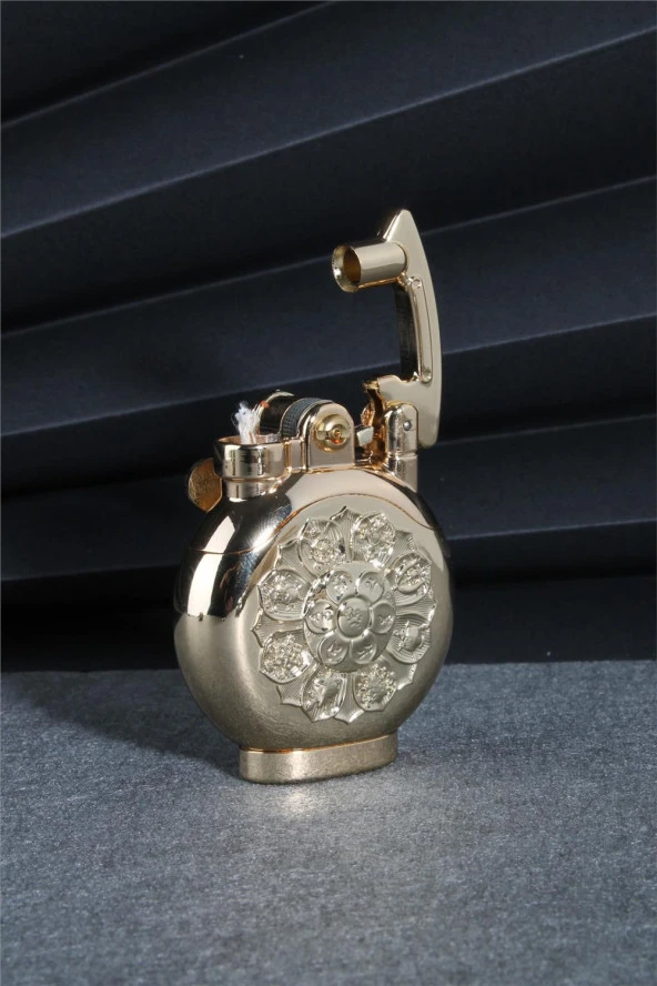 Silvio Monetti  Altın Renk Özel Tasarım Çarklı Benzinli Çakmak  24CSM892TR02 - Resim 3