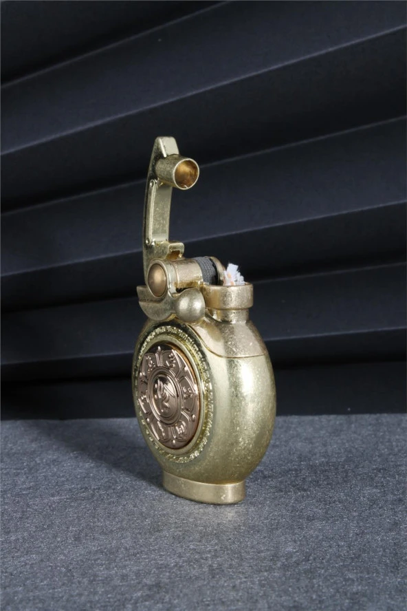 Silvio Monetti  Sarı Renk Özel Tasarım Çarklı Benzinli Çakmak  24CSM892TR03 - Resim 2