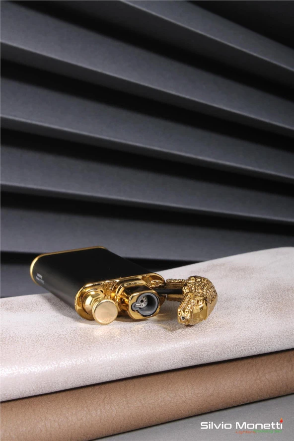 Silvio Monetti Siyah Timsah Model Gazlı Çakmak 24CSM801AMR01 - Resim 3