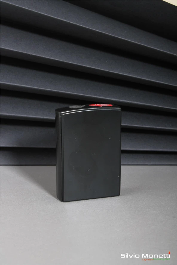 Silvio Monetti Siyah Özel Tasarım Gazlı Çakmak 24CSM827MR01 ürün görseli 1