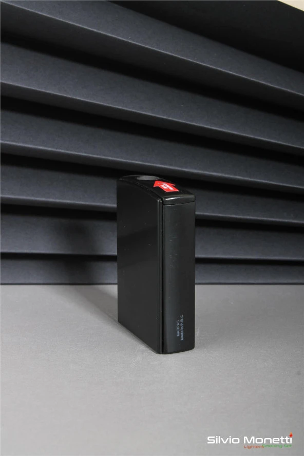 Silvio Monetti Siyah Özel Tasarım Gazlı Çakmak 24CSM827MR01 - Resim 2