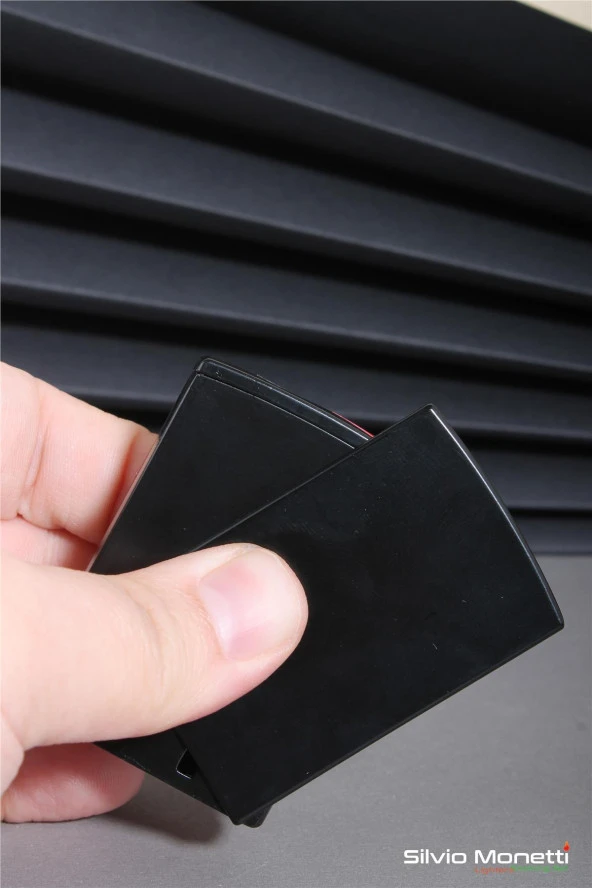 Silvio Monetti Siyah Özel Tasarım Gazlı Çakmak 24CSM827MR01 - Resim 3