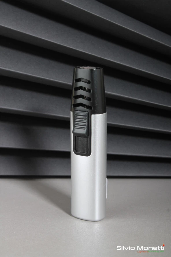 Silvio Monetti Gümüş Özel Tasarım Pürmüz Gazlı Çakmak 24CSM843MR02 ürün görseli 1