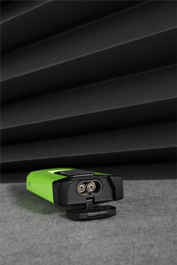 Silvio Monetti  Yeşil Renk Çift Pürmüzlü Gazlı Çakmak  24CSM630MR06 - Resim 2