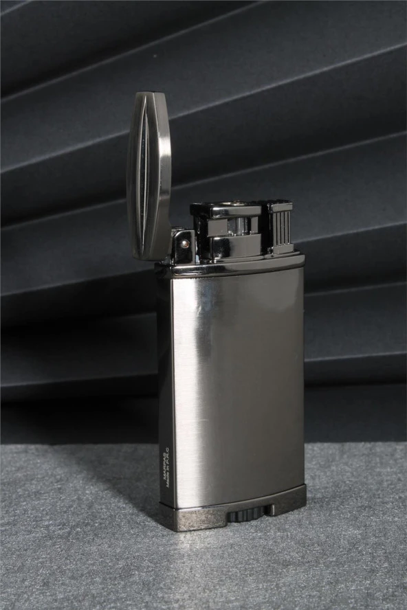 Silvio Monetti  Metalik Renk Özel Tasarım Gazlı Çakmak  24CSM906MR02 - Resim 2