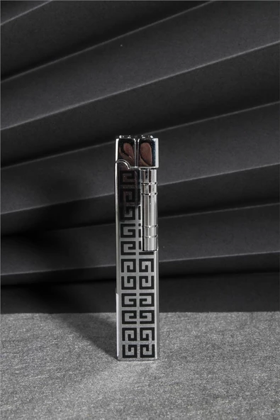 Silvio Monetti  Metalik Renk Kapaklı Özel Tasarım Gazlı Çakmak  24CSM901TR04 ürün görseli 1