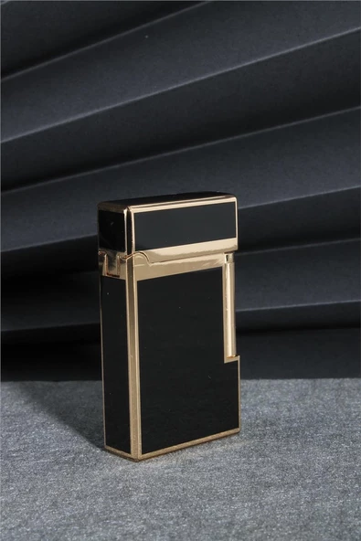 Silvio Monetti  Siyah Renk Kapaklı Pürmüz Gazlı Çakmak  24CSM899TR02 ürün görseli