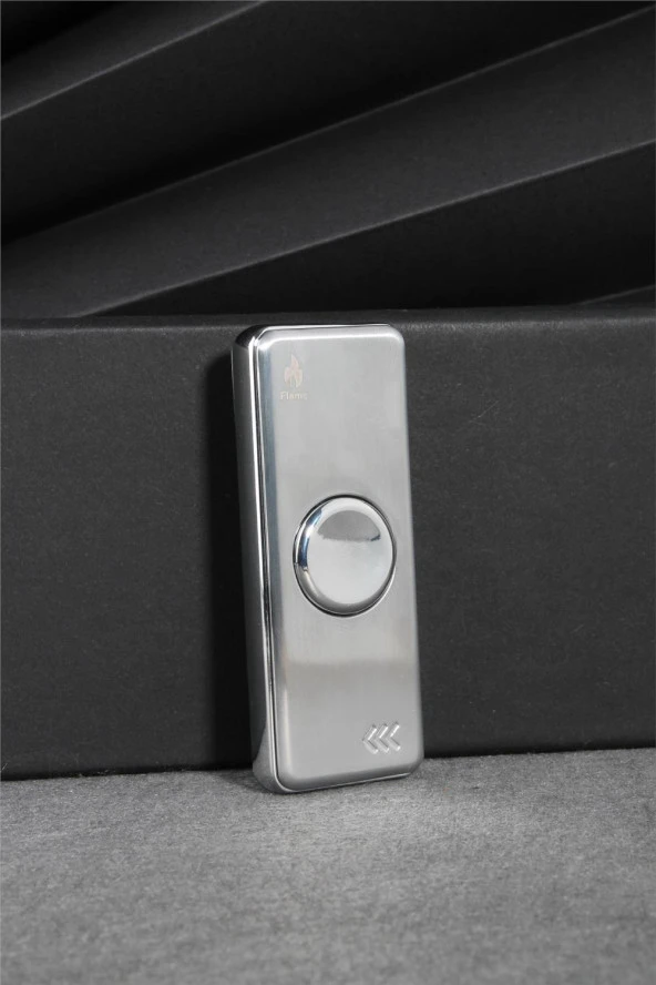 Silvio Monetti  Gümüş Renk Ledli Ve Çarklı Şarjlı Çakmak  24CSM22105AR07 - Resim 2