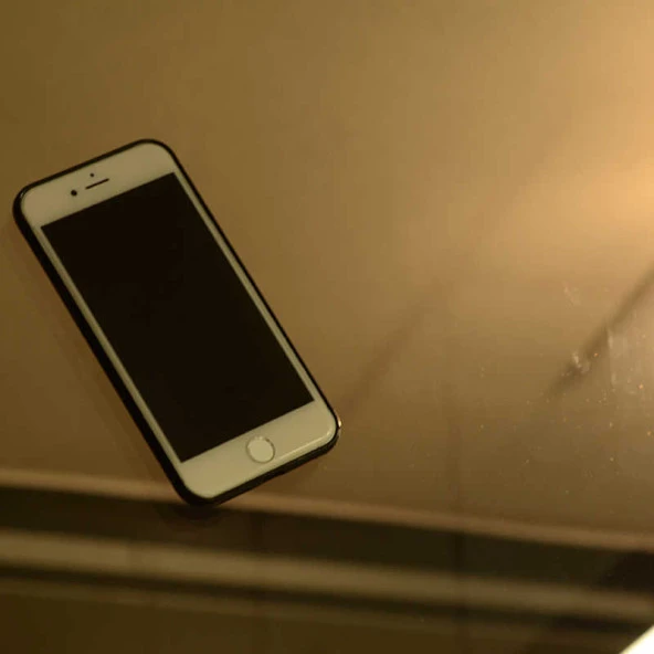 Apple iPhone 8 Plus Kılıf Zore Kaymaz Silikon - Resim 4