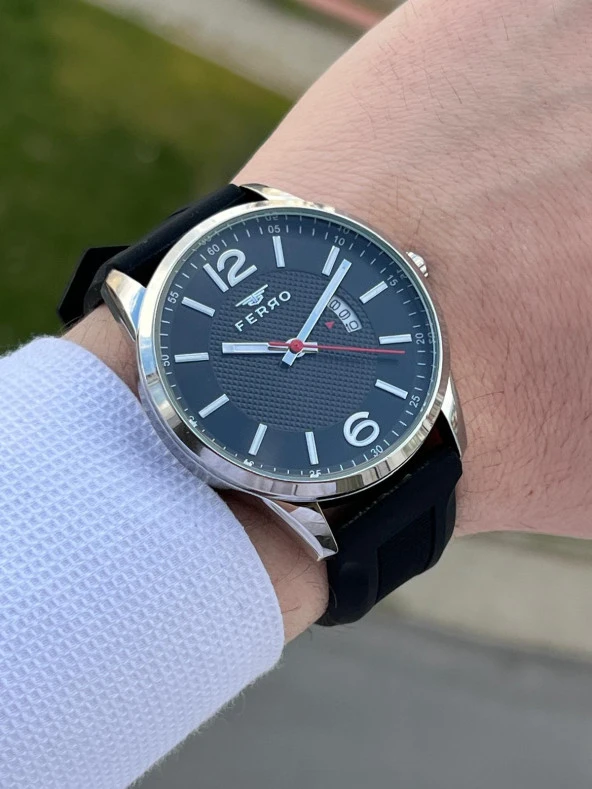 Ferro Takvimli Siyah Renk Slikon Kordon 30 Mt Su Geçirmez Erkek Kol Saat EFM11316-J22 - Resim 3