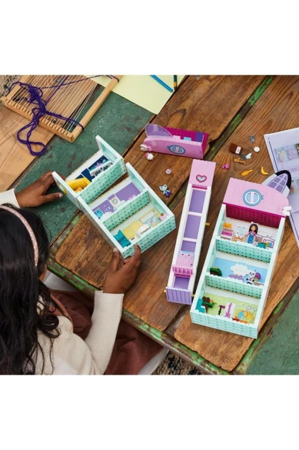 LEGO ® Gabby’s Dollhouse 10788 - 4 Yaş ve Üzeri  Yaratıcı Oyuncak Yapım Seti (498 Parça) - 6