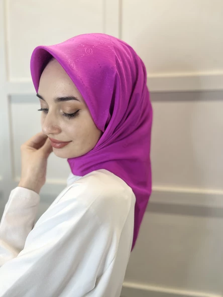 Jakarlı Monogram Eşarp, Piramit Monogram, Desenli Eşarp 01009  ERGUVAN - Resim 3