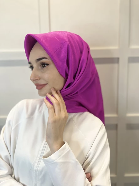 Jakarlı Monogram Eşarp, Piramit Monogram, Desenli Eşarp 01009  ERGUVAN - Resim 2