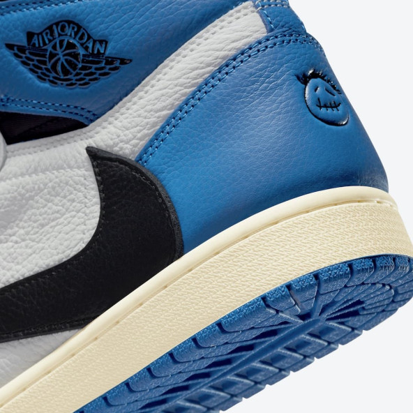 Air Jordan 1 High OG 'Fragment' Travis Scott - 9