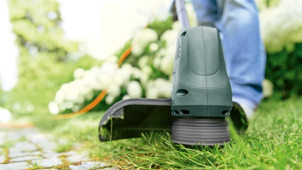 Bosch EasyGrassCut 23 Kenar Kesme Makinesi - 3