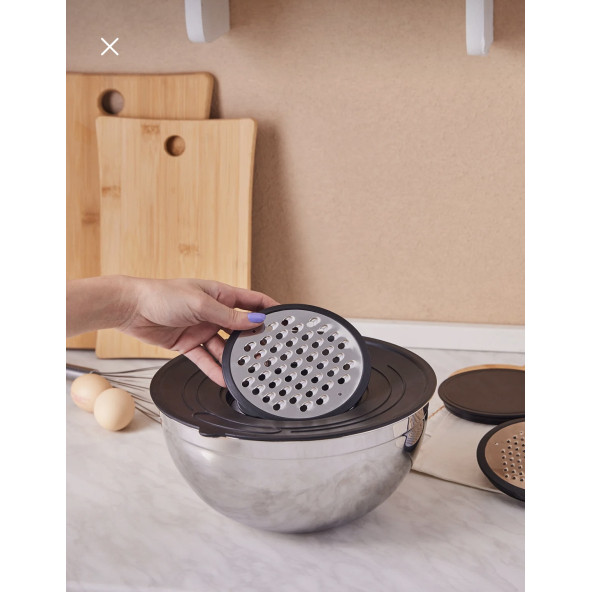 4 Parça Çırpıcılı Rendeli Karıştırma Ve Saklama Kabı 24 Cm - 5