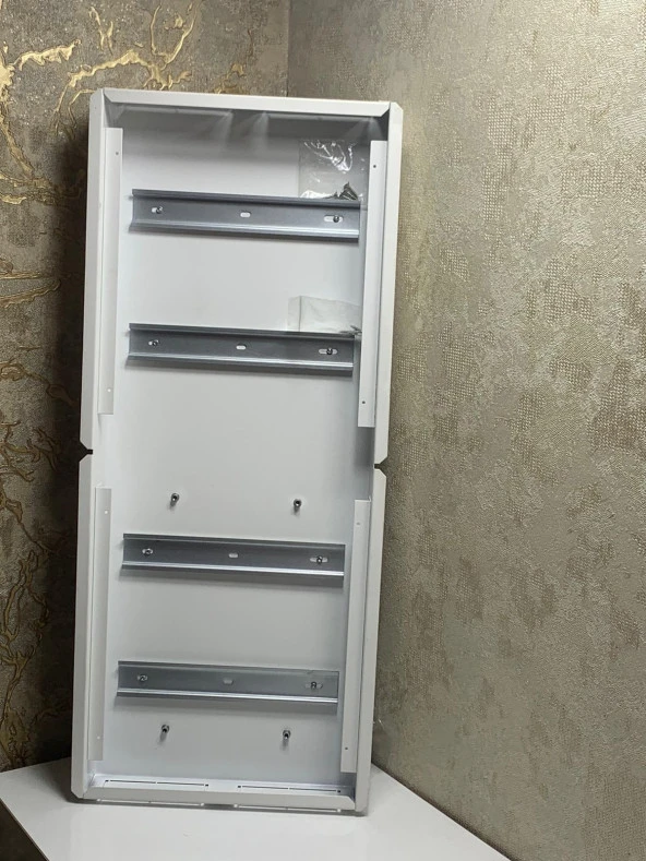 Işıldar 48 Li Sıva Altı Saç Tabanlı Helojen Free Sigorta Kutusu - 2