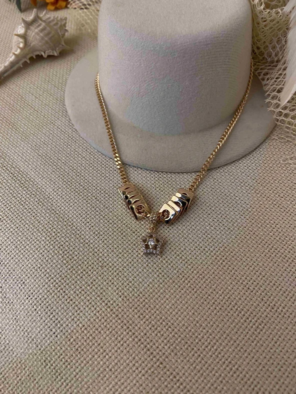 Özel Seri Yıldız Kolye ürün görseli