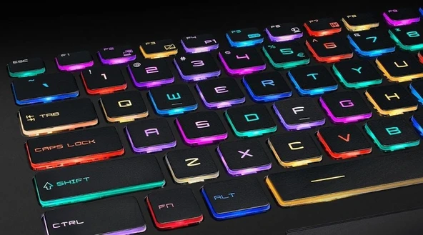 MSI WT72 Klavye Işıklı (RGB)