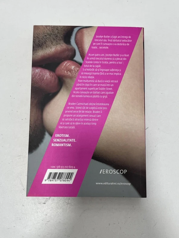 Pe strada Dublin - Samantha Young Kitap (Romence) - 4