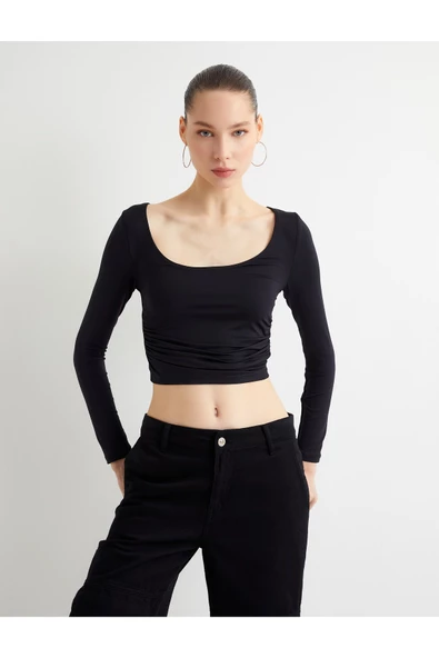 Uzun Kollu Crop Tişört U Yaka Drape Detaylı - 3