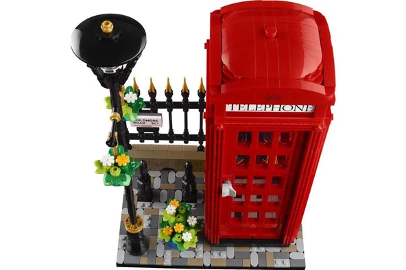 LEGO Ideas 21347 Red London Telephone Box - 4