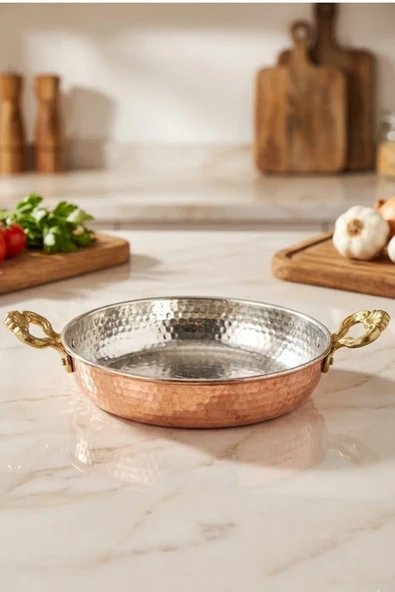 Turna Bakır Acemli Tava 6 No 24 Cm El Dövme Kırmızı Turna7592-1 ürün görseli