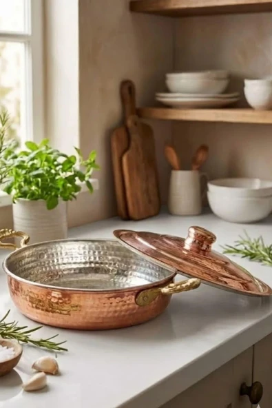 Turna Bakır Emirgan Tava 3 No 18 Cm El Dövme Kırmızı Turna7599-1 ürün görseli 1