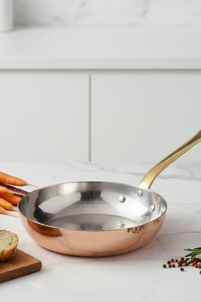 Turna Bakır Şahika Tava 2 No 16 Cm Sadece Taban El Dövme Kırmızı Turna7565-1 ürün görseli 1