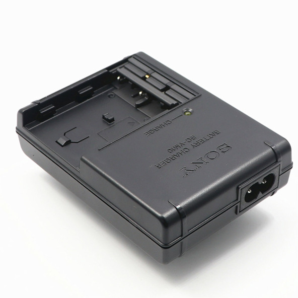SONY BC-VM10 Şarj Cihazı NP-FM50 FM55H FM500H FM70 FM90 QM71D SLR-A900 A450 A500 A550 A560 A580 A77 - 3