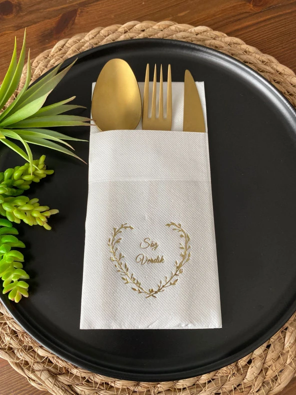 Gold Yaldızlı Beyaz Söz Verdik Kalp Çelenk Cepli Peçete 12 lı 40x40