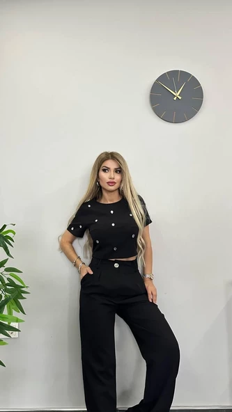 İthal ATLAS KUMAŞ ÖZEL DİKİLMİŞ TAŞ TASARIMLI İKİLİ TAKIM TİŞÖRT PANTOLON - 4