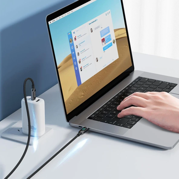 Dijital Göstergeli PD 100W Type-C to Type-C Hızlı Şarj ve Data Kablosu Örgülü Siyah - 3