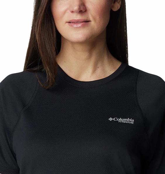 Columbia Summit Valley Short Sleeve Crew Kadın Kısa Kollu Tişört AK5544-010 - Resim 4